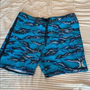 Hurley boardshorts